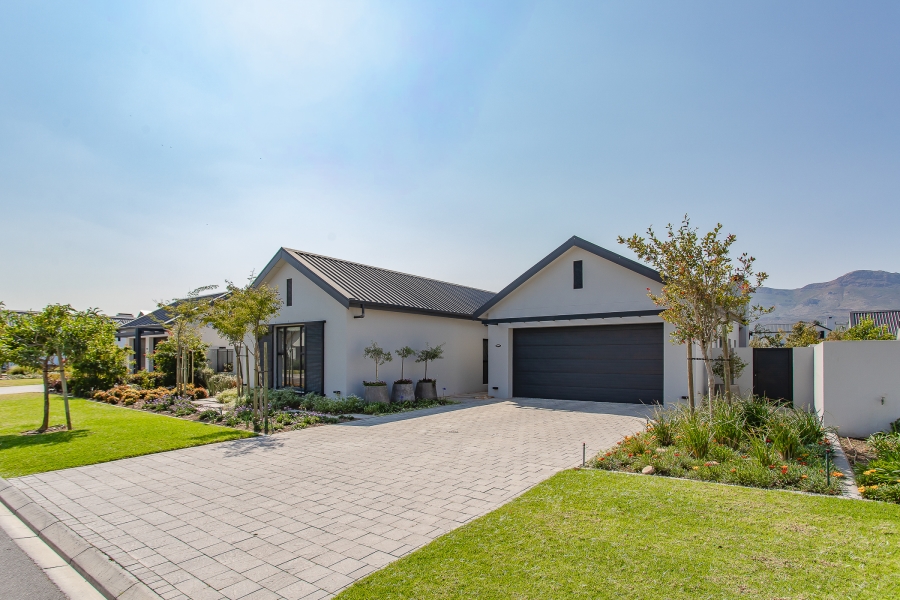 4 Bedroom Property for Sale in Val De Vie Estate Western Cape